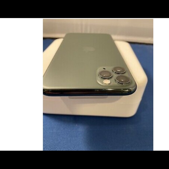 iPhone - Picture 5 of 6